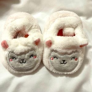 Newborn shoes